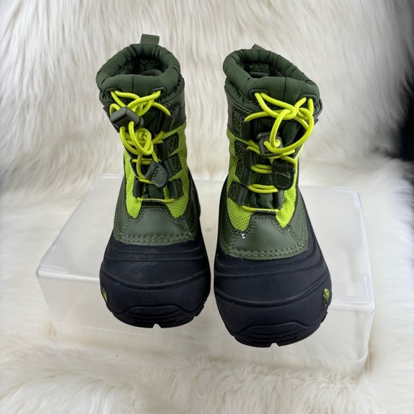 The North Face Kids Green and Black Winter Boots - Picture 1 of 8